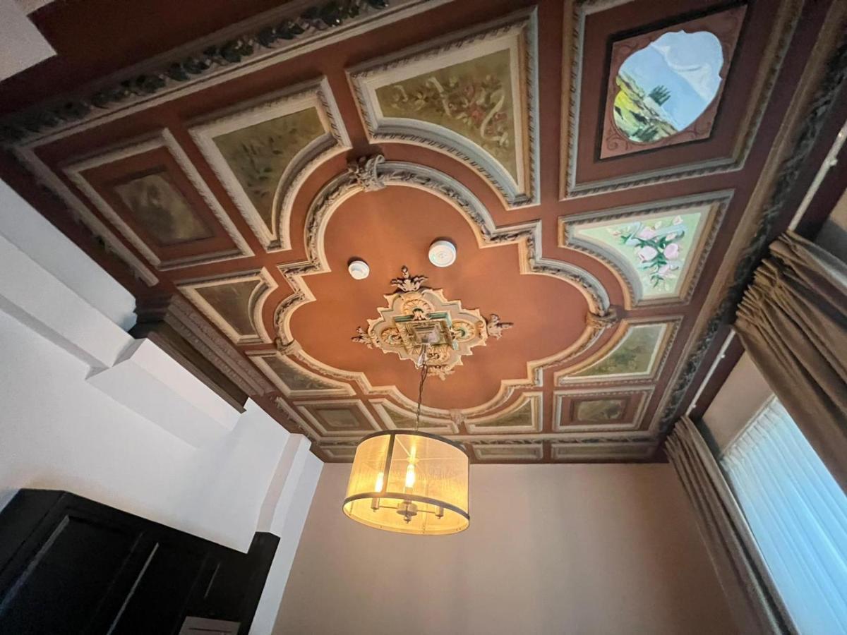 Rotterdam Inn Экстерьер фото