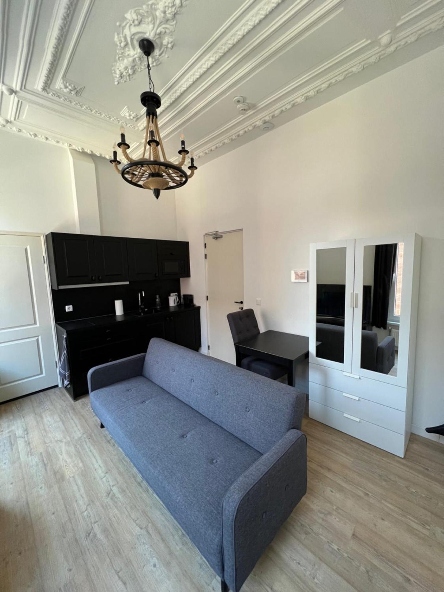Rotterdam Inn Экстерьер фото