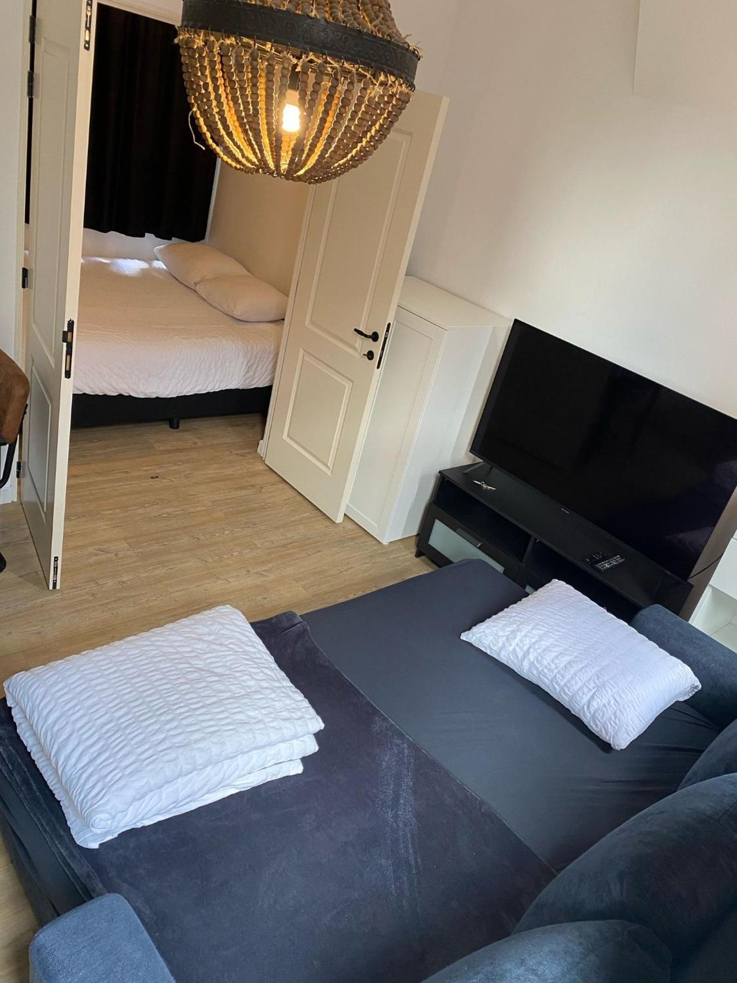 Rotterdam Inn Экстерьер фото